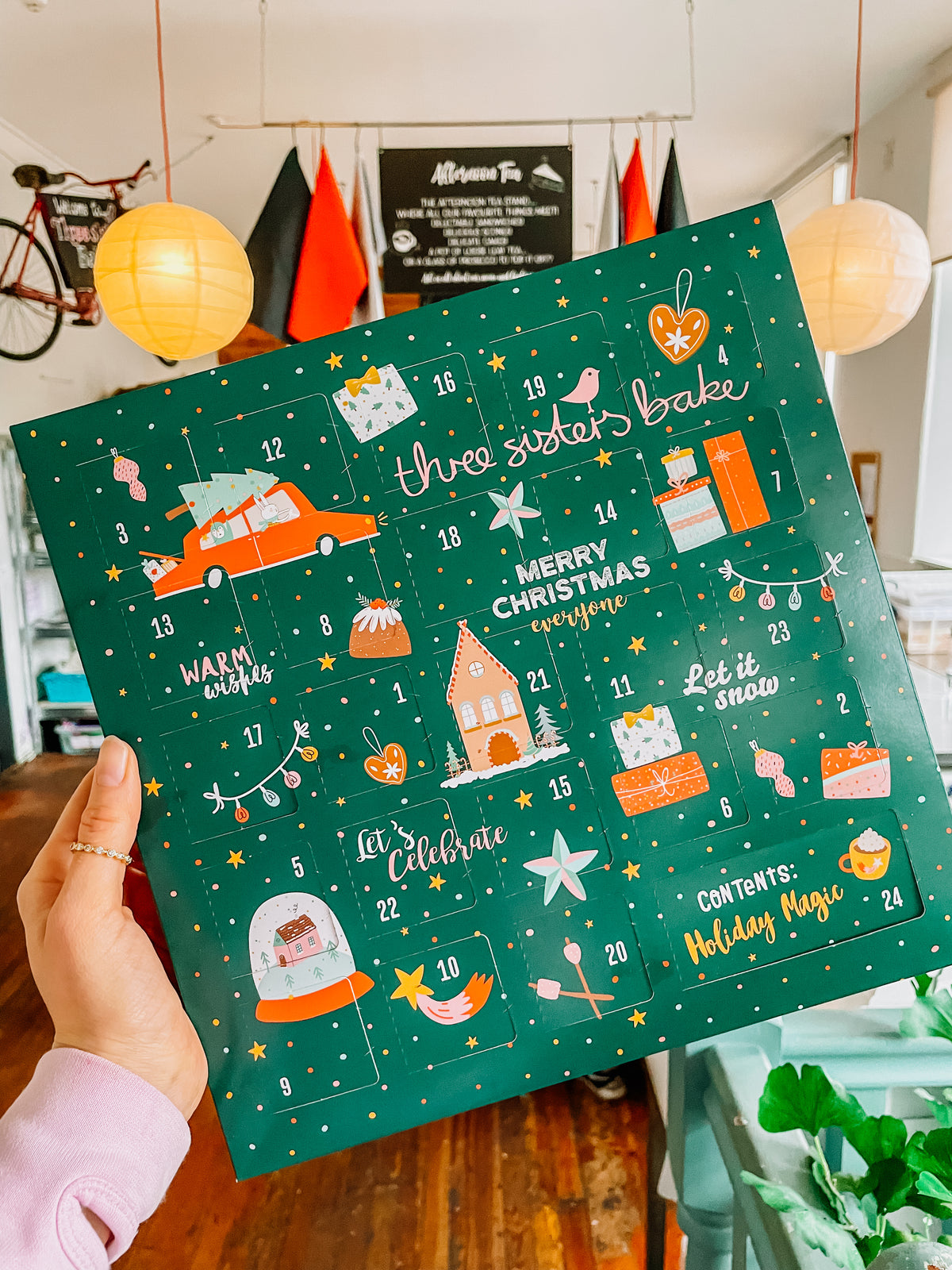 Luxury Cake Advent Calendar 2025
