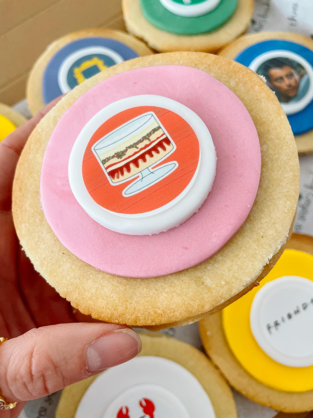 Friends Empire Biscuits - Postal