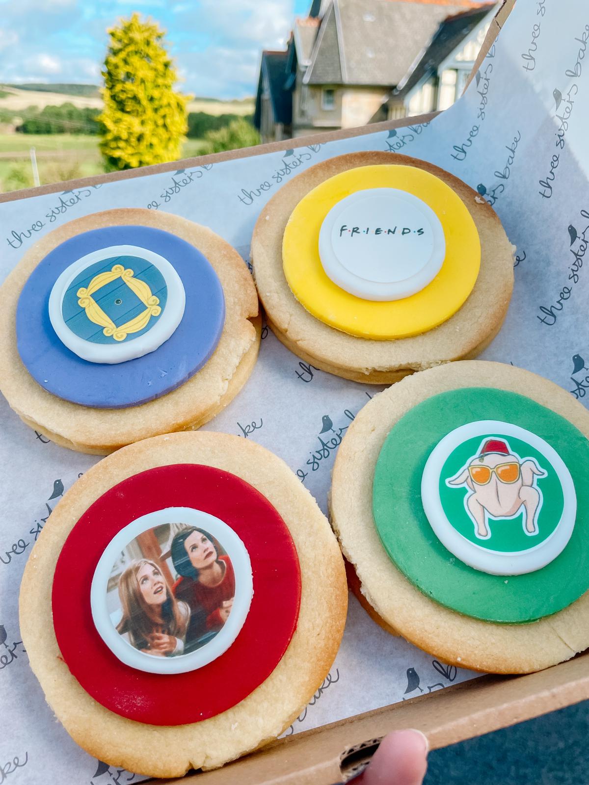 Friends Empire Biscuits - Postal