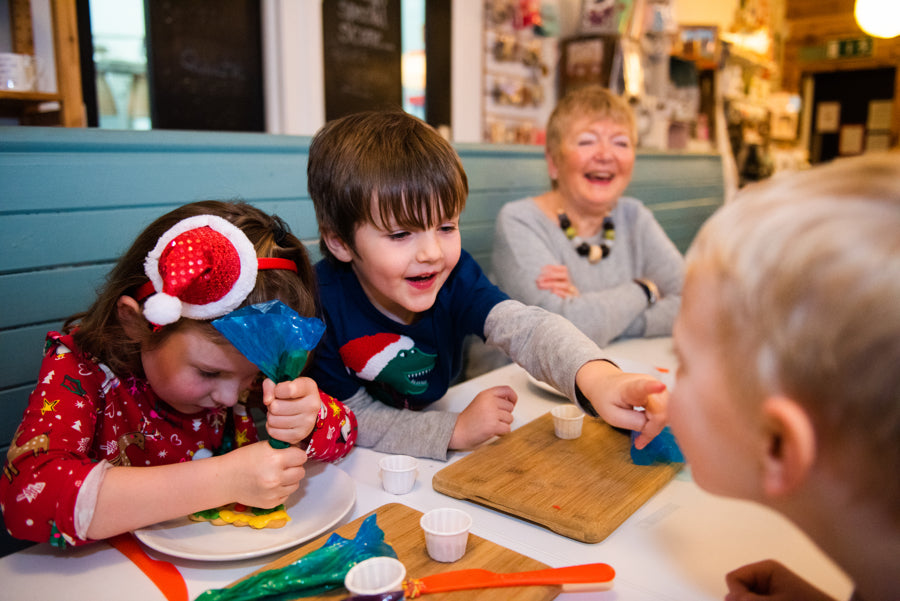 Little Elves Crafternoon Tea: Quarriers - 10th December