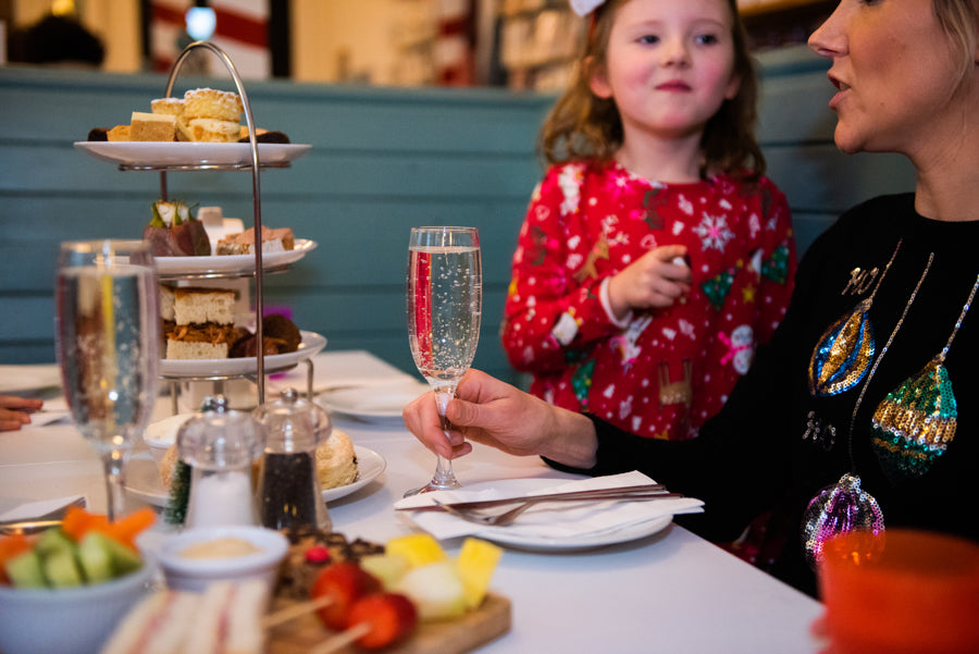 Little Elves Crafternoon Tea: Quarriers - 10th December